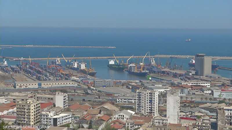 الصادرات الجزائرية تتخطى 2 مليار دولار منذ بداية 2022