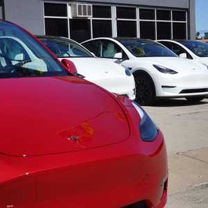 سيارات تسلا تزود بعدد كبير من الكاميرات