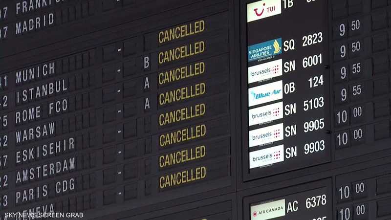 إلغاء الرحلات يسيطر على مطارات في أوروبا وأميركا