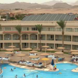 فندق في شرم الشيخ يتجه للطاقة الشمسية قبل قمة "كوب 27"