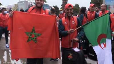"خاوة خاوة".. استقبال جزائري حار لوفد المغرب الرياضي بوهران