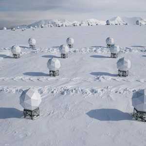 أنظمة الأقمار الصناعية في الجزيرة