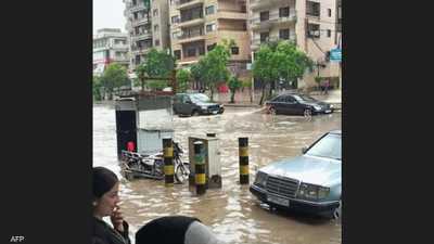 لبنان.. سيول وعواصف رعدية وبرَد "في عز الصيف"