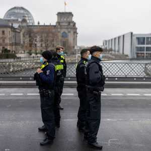 عناصر من الشرطة الألمانية في أحد شوارع برلين