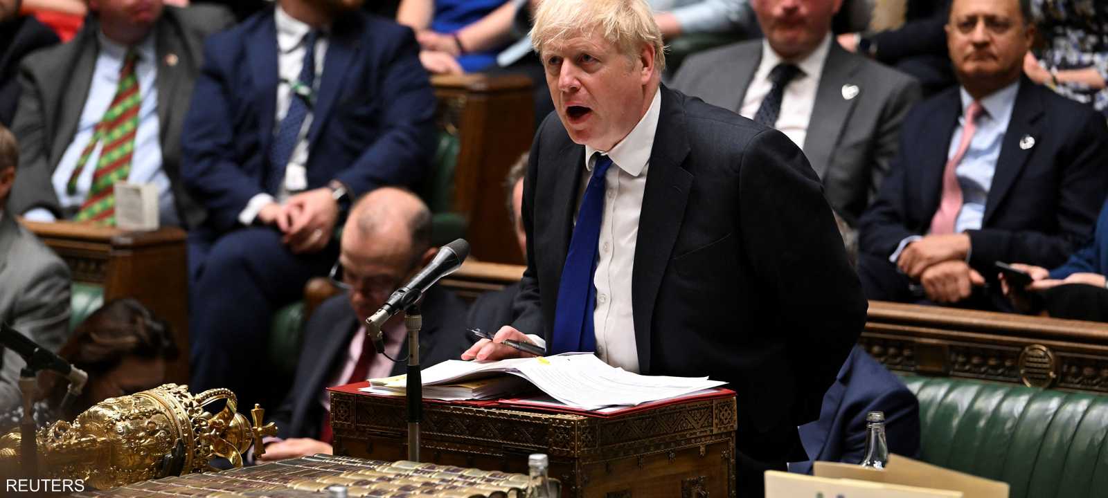 جونسون يمر بأزمة سياسية عصيبة