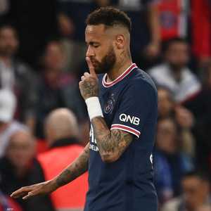 تقارير تحدثت عن رحيل محتمل لنيمار