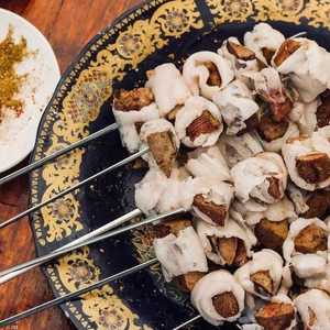 شواء "بولفاف" يوحد المغاربة في عيد الأضحى