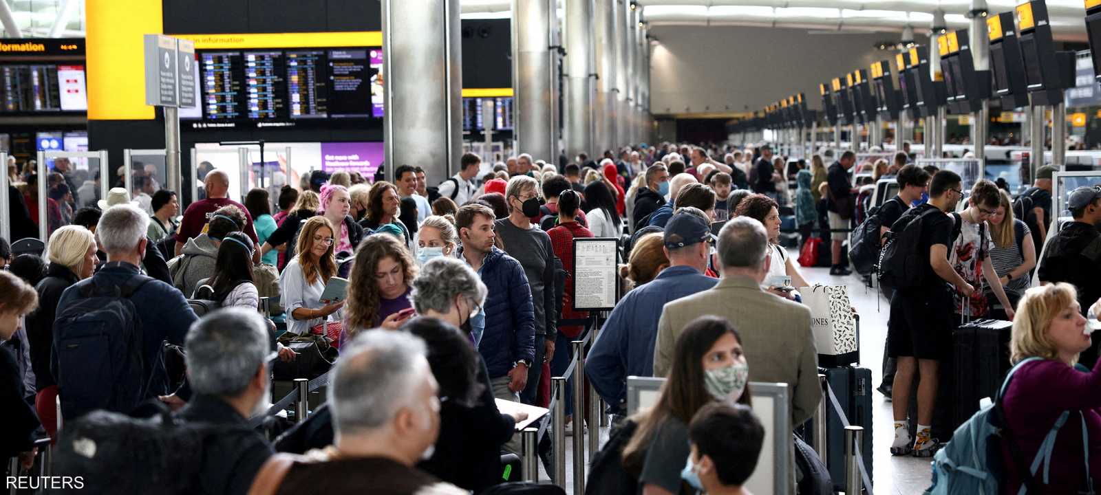 مطار هيثرو البريطاني  يطالب بالتوقف عن بيع تذاكر السفر 1-1538859