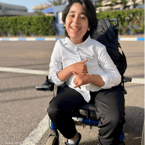 الطفل عمر كان يحظى بمتابعة واسعة على المنصات الاجتماعية