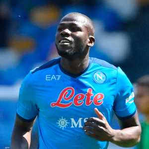 المدافع السنغالي كوليبالي ينتقل إلى نابولي إلى تشلسي