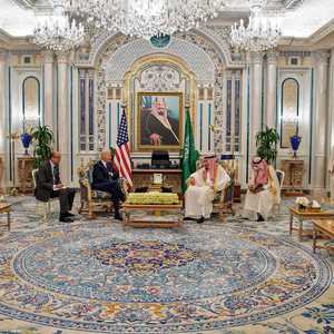 جانب من لقاء الملك سلمان مع الرئيس بايدن في جدة.