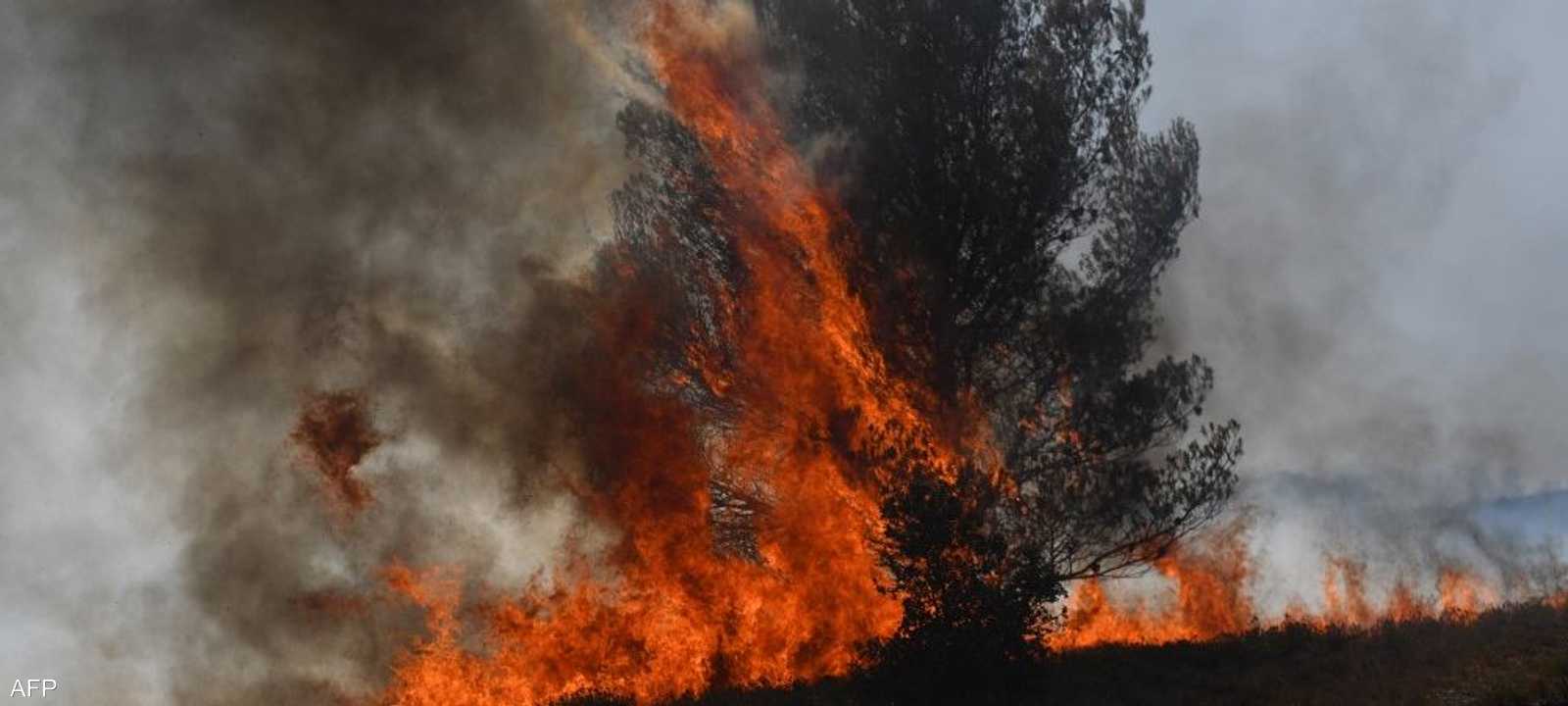 حرائق الغابات تستعر في فرنسا