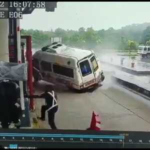 في الهند.. عملية إسعاف تنتهى بكارثة