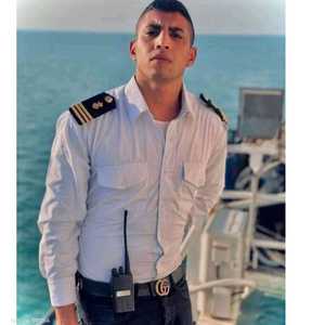 فيديوهات قبطان مصري قبل أن يفقد في المحيط تثير ضجة واسعة