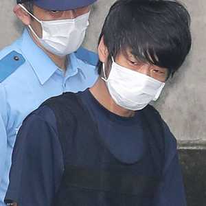 أوقف ياماغامي  بعد إطلاق النار مرتين على شينزو آبي