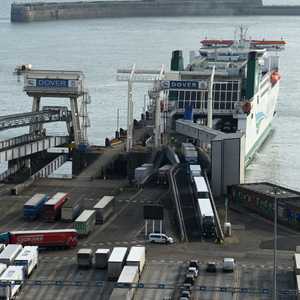 ميناء دوفر البريطاني