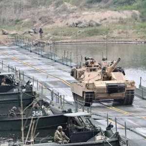 الجيش الأميركي يريد بناء جسور أكثر متانة.