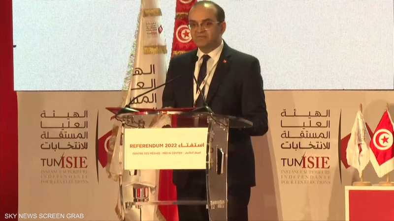 هيئة الانتخابات التونسية تصرح بقبول نتائج الاستفتاء الدستوري