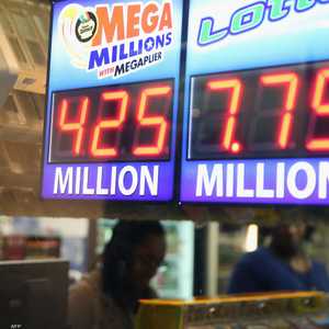 تخطت الجائزة حاجز المليار الدولار