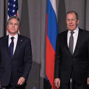 جانب من لقاء سابق بين لافروف وبلينكن