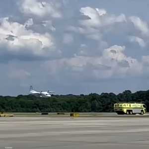 وفاة مساعد طيار بعد سقوطه من طائرة