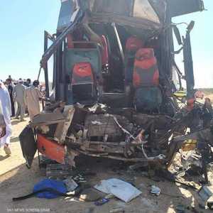 الحادث وقع بين حافلة ركاب وسيارة نقل ثقيل