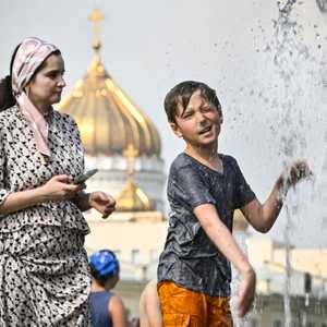 عدة دول في العالم تسجل حرارة قياسية في الصيف الحالي