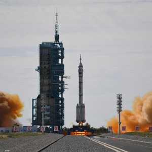 المركبة الفضائية أطلقت بواسطة صاروخ لونغ مارش 2 إف