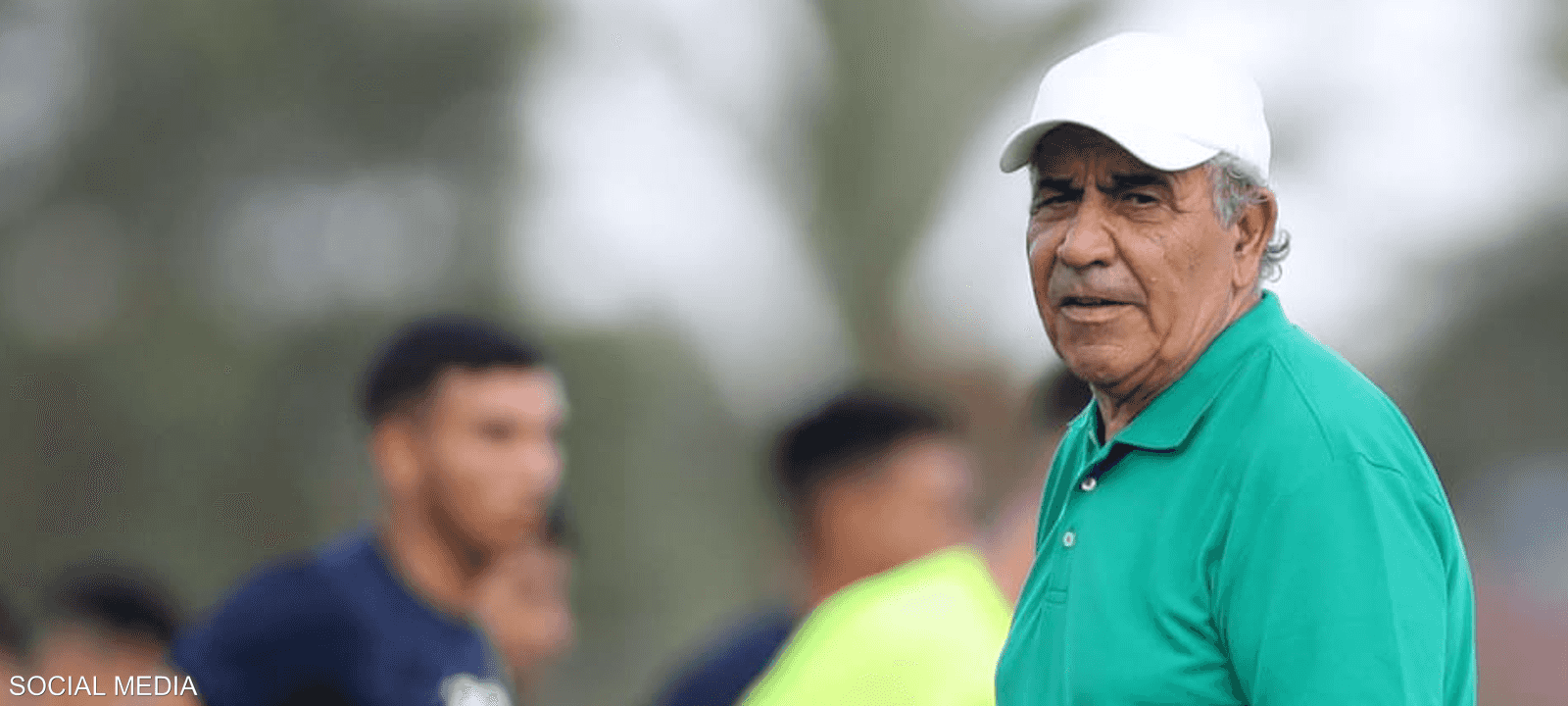 فوزي البنزرتي تعاقد في يوليو الماضي مع نادي الرجاء