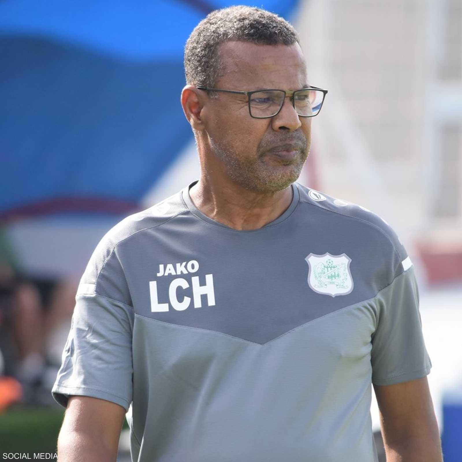 تعاقد نادي الدفاع الحسني الجديدي مع المدرب لسعد الشابي