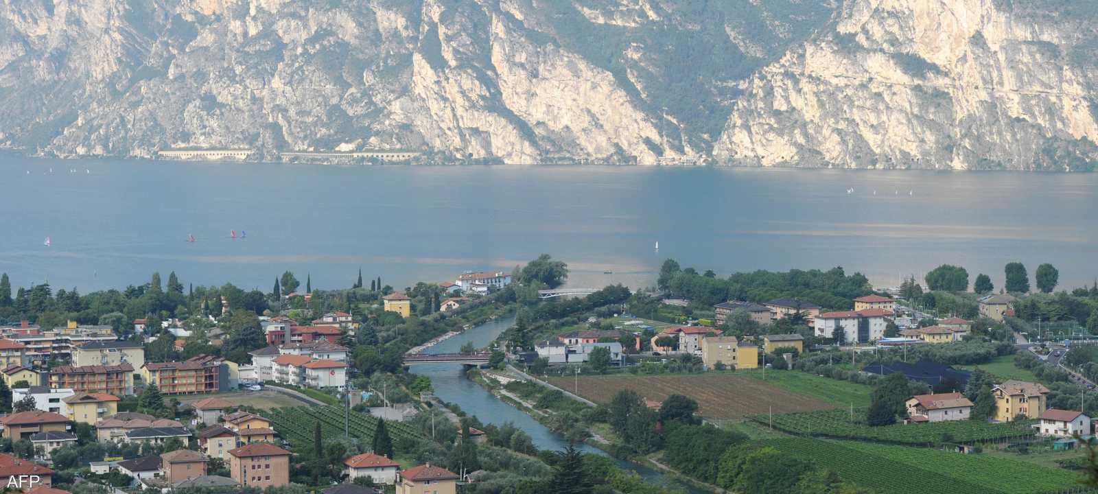 منظر لبحيرة غاردا - أرشيفية