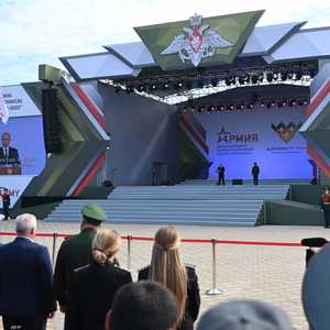 بوتن يفتتح منتدى "الجيش-2022" قرب موسكو