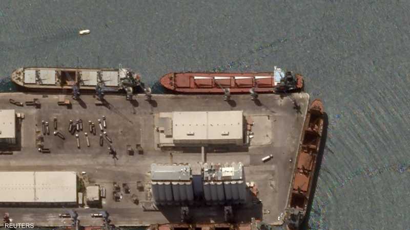 الأقمار الاصطناعية رصدت السفينة في ميناء طرطوس