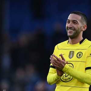 حكيم زياش بقميص تشلسي