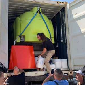 نقل الغواصة الهندية من بيروت إلى طرابلس