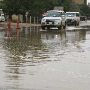 سكان العاصمة ظلوا يشتكون من تغير لون ورائحة مياه الشرب