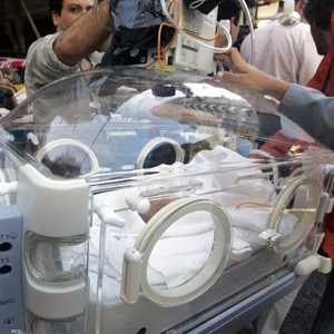 أرشيفية لحضّانة أطفال في مستشفى بالأرجنتين