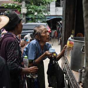 الأسعار ترتفع في ميانمار وكثيرون يعجزون عن شراء الطعام