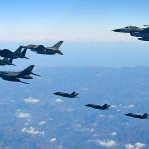 من مناورات أميركية كورية جنوبية سابقة