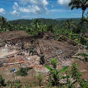 تقع إندونيسيا على "حزام النار" في المحيط الهادئ