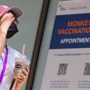 أحد مراكز التطعيم ضد جدري القرود في نيويورك