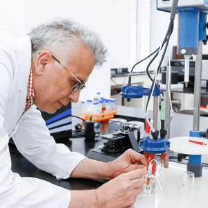 مشروع علمي صناعي مصري لتحويل ثاني أكسيد الكربون لطاقة نظيفة