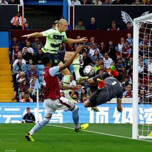 هدف أسطوري لهالاند