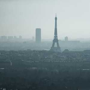 باريس تسعى لتقليل مخاطر التغير المناخي