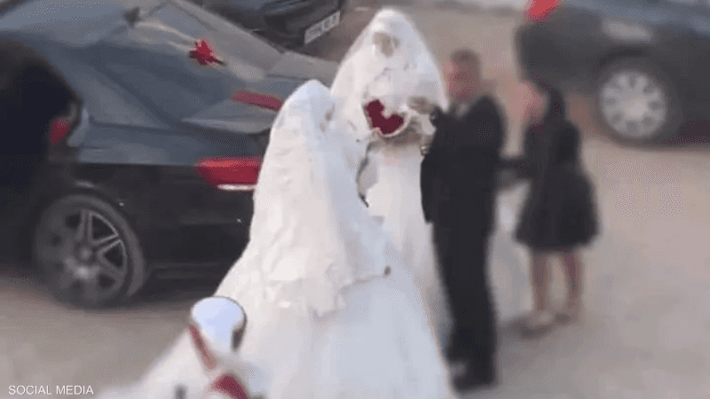جزائري يتزوج اثنتين في حفل زفاف واحد