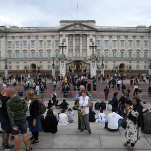 تجمع أمام قصر بيكنغهام في لندن