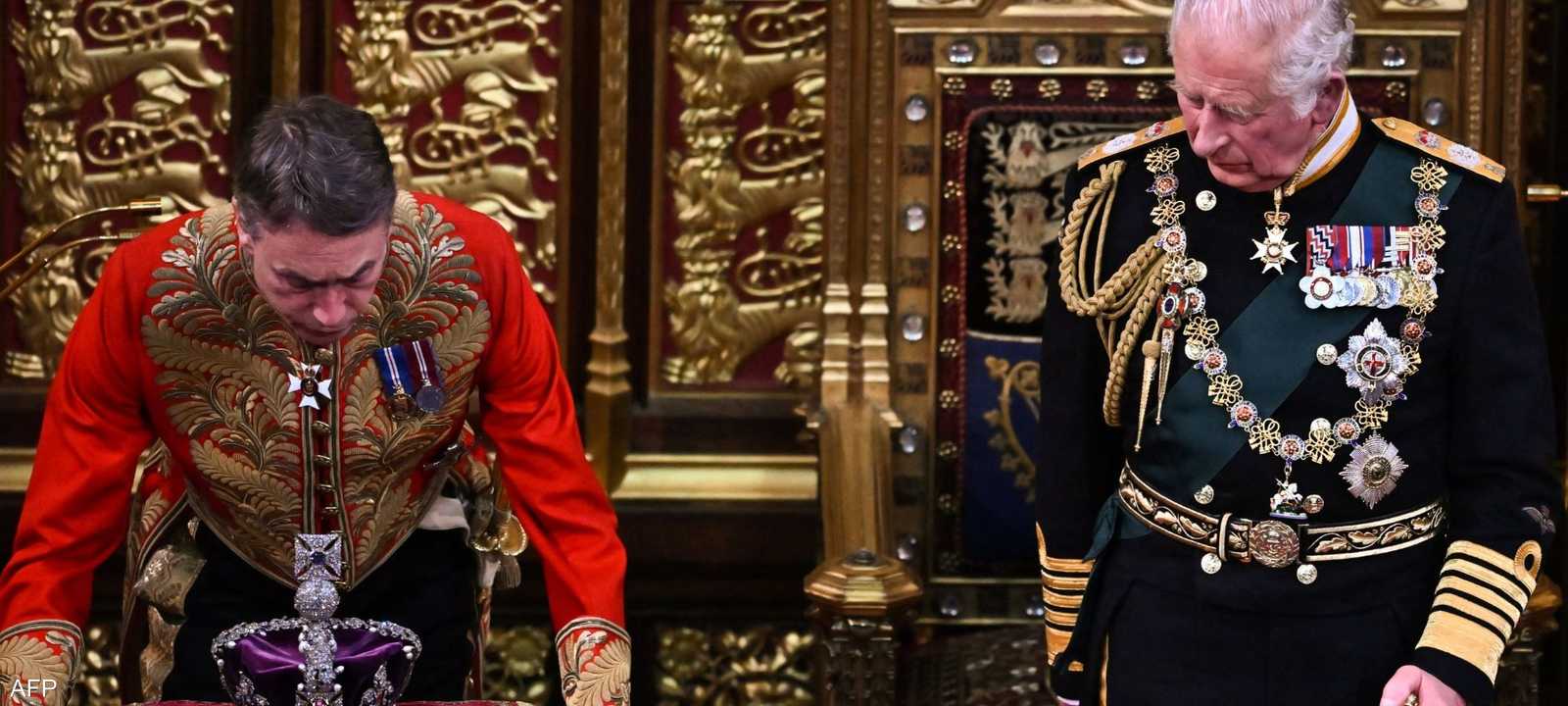 يصف مؤيدو تشالز بأنه رجل سابق لعصره