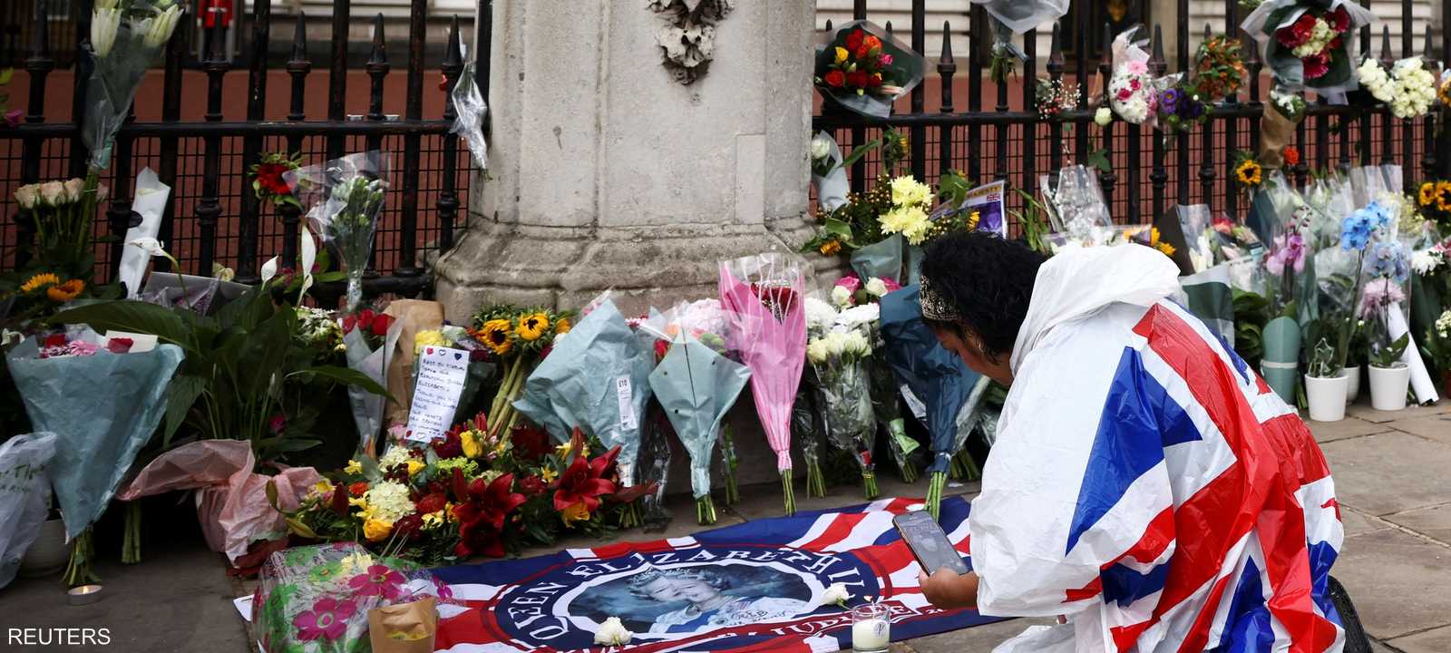 البريطانيون يودعون الملكة إليزابيث الثانية