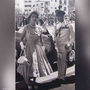 ملكة بريطانيا الراحلة خلال زيارة عدن
