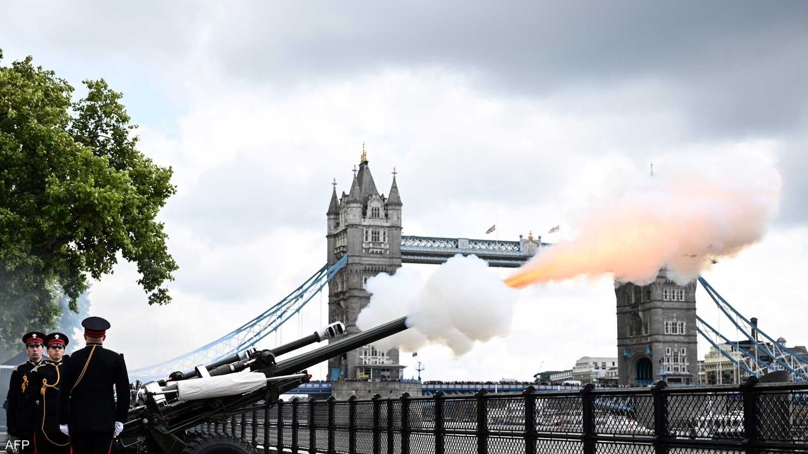 أطلقت 96 قذيفة في لندن تكريما لعمر الملكة الراحلة إليزابيث